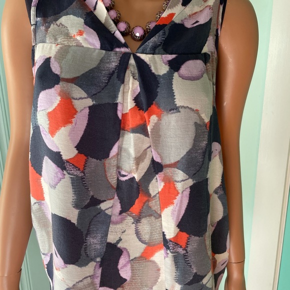New listing ***** Vera wang tunic nwot. Size xl - Picture 5 of 10
